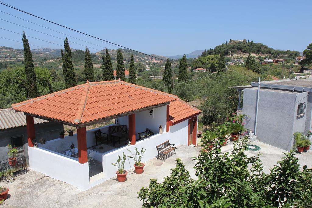 Circe Pansion Apartment Lixouri Exterior photo